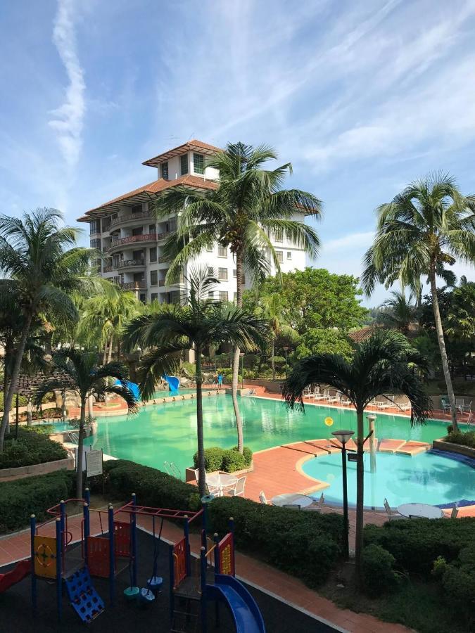 Meera Mahkota Hotel Melaka Exteriör bild